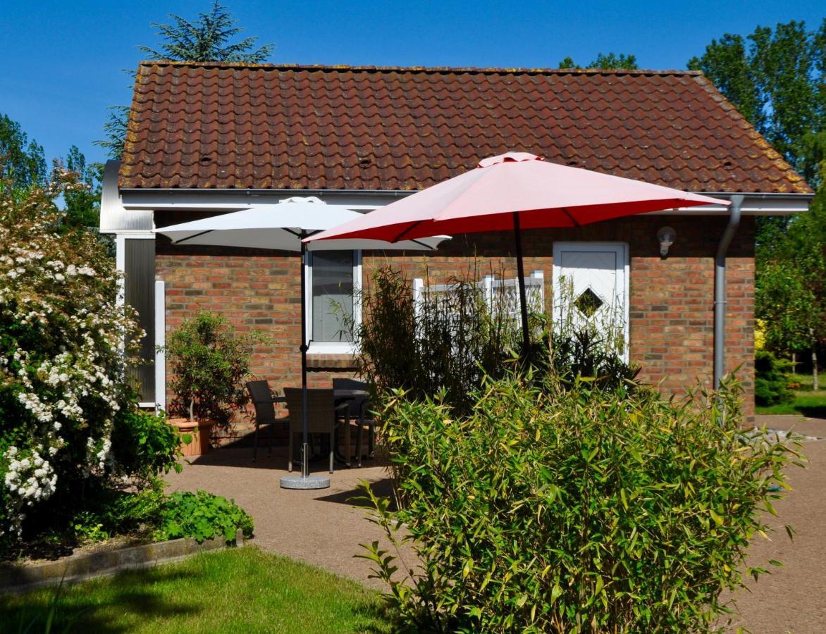 Ferienhaus Pension Sonnenblume Elmenhorst/Lichtenhagen Esterno foto